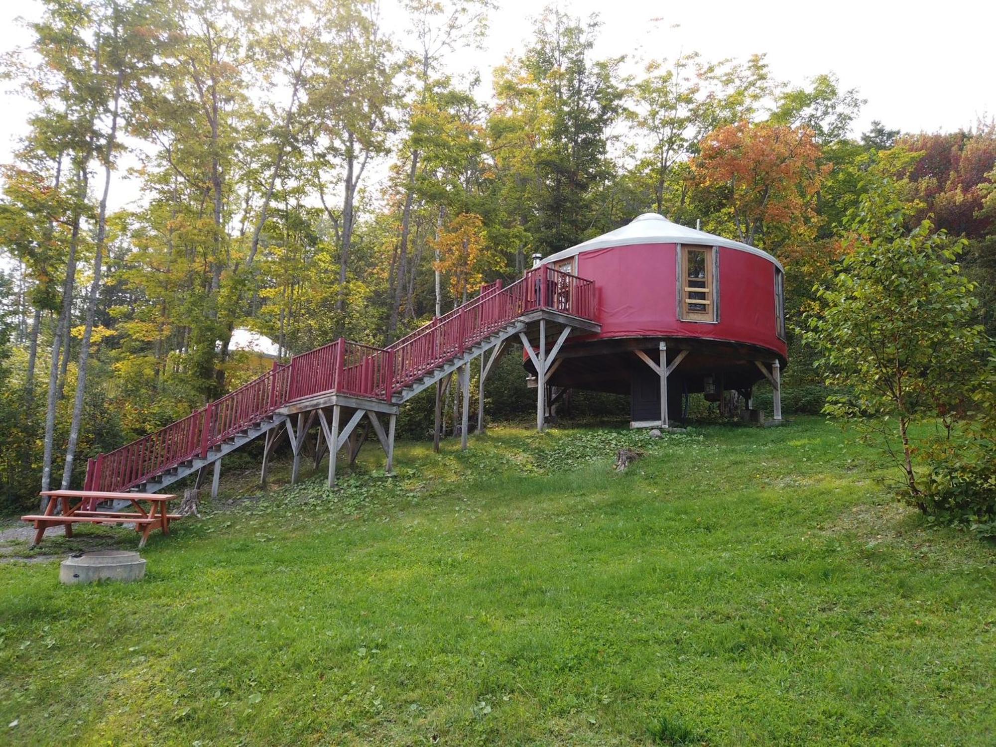 Parc Du Mont-Citadelle Villa Saint-Honore-de-Temiscouata Exterior photo